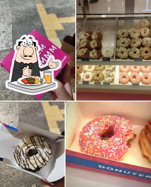 Comida em Donuts Now