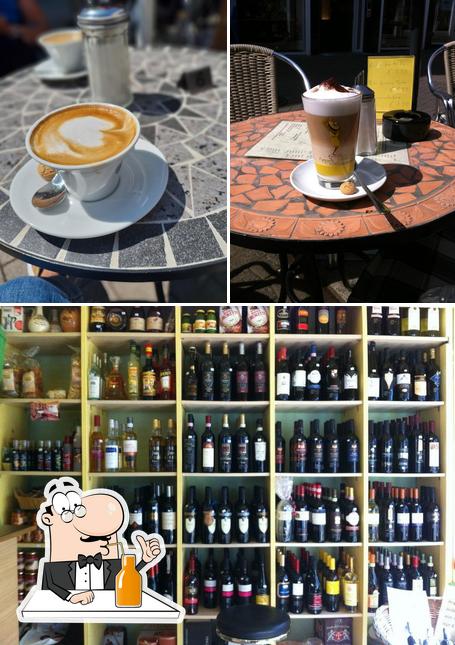 Насладитесь напитками в атмосфере "Café dal nonno"