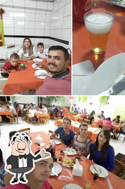 Algo Mais Bar