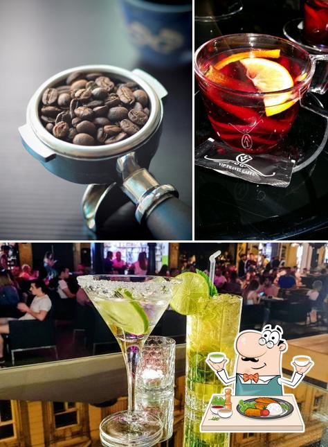 La photo de la nourriture et de l'alcool de Vip Travel Caffe’s