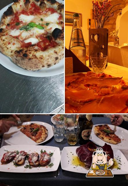 Scegli una pizza a Il Casale Ericino