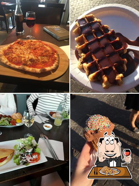 Choisissez des pizzas à Georges Tea Room