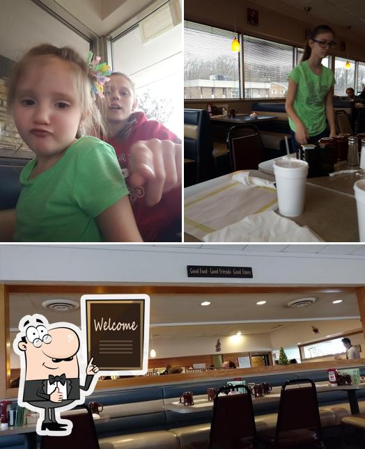 New Beginnings Restaurant, 1455 Michigan St NE in Grand Rapids