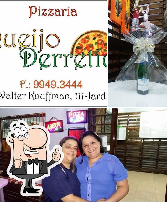 See the pic of Pizzaria Queijo Derretido