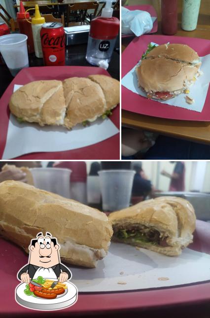 Platos en NALDO LANCHES