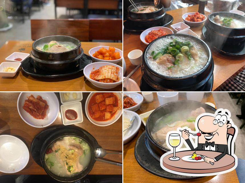 Korea Ginseng Chicken Soup restaurant, Seoul, 1 Seosomunro 11gil