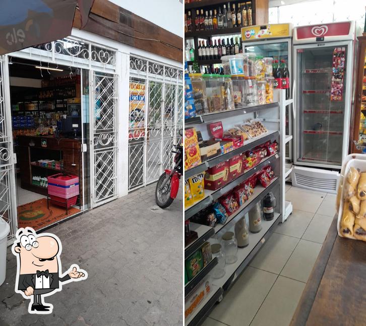 O interior do Padaria e Conveniência Cocaia Ilhabela