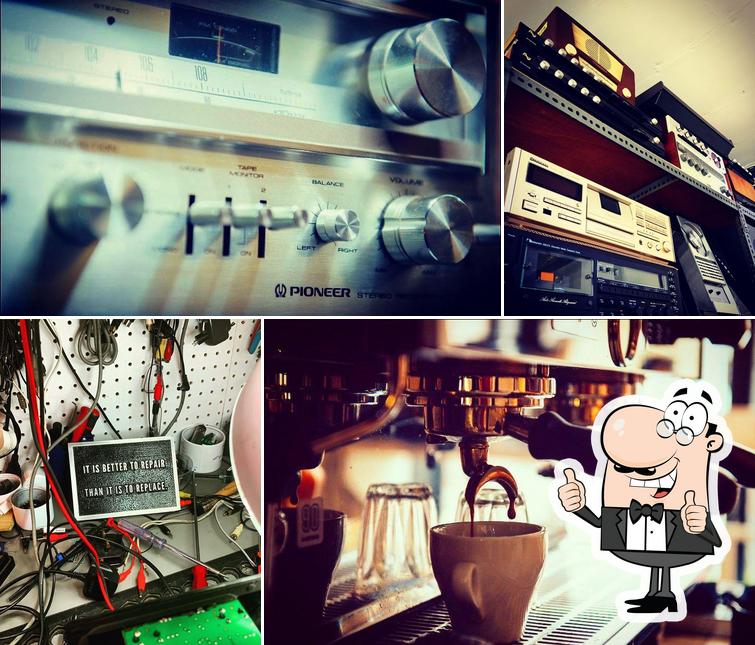 Armstrong Audio Coffee & Repair Shop in London Restaurant reviews