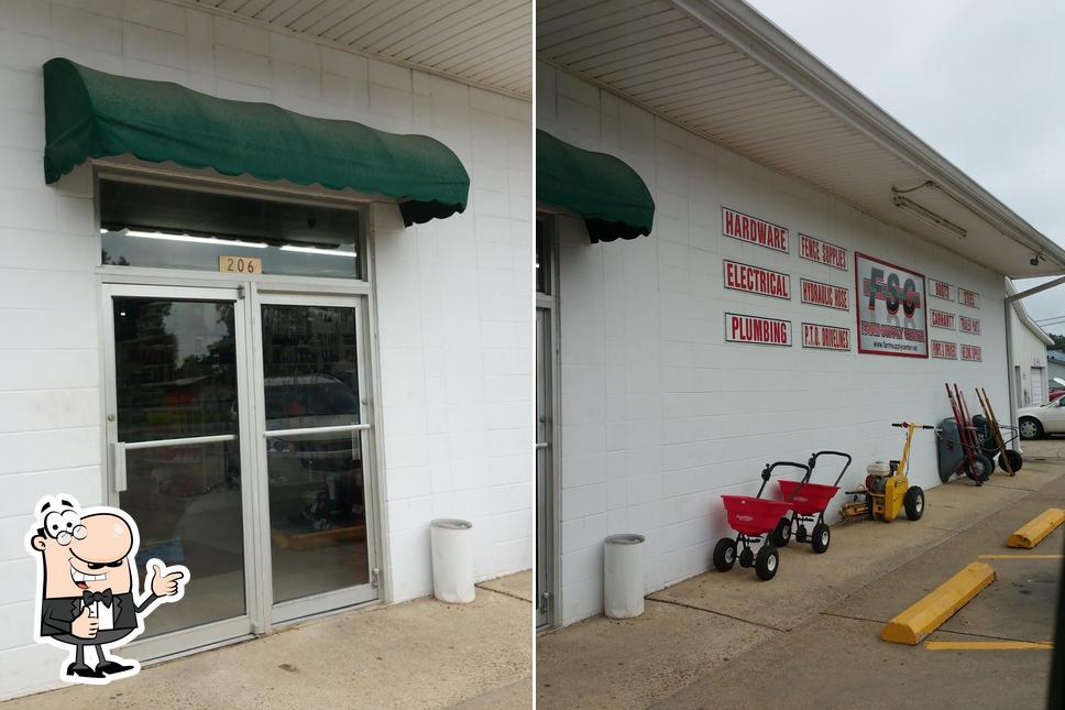 Farm Supply Center in Mer Rouge Restaurant reviews