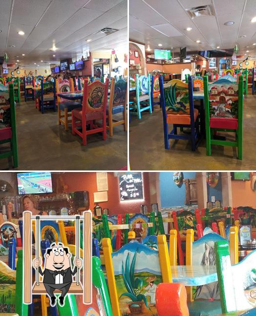 Здесь можно посмотреть изображение паба и бара "Las Potrancas Mexican Restaurant Arvada"