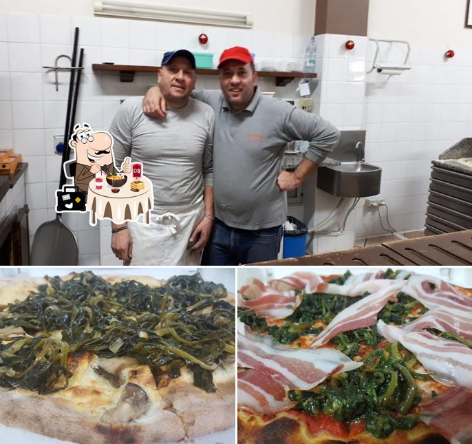 Strapizzati da Mattia si caratterizza per la cibo e interni