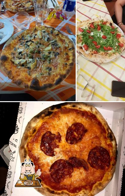 Scegli una pizza a L'Aia Noa