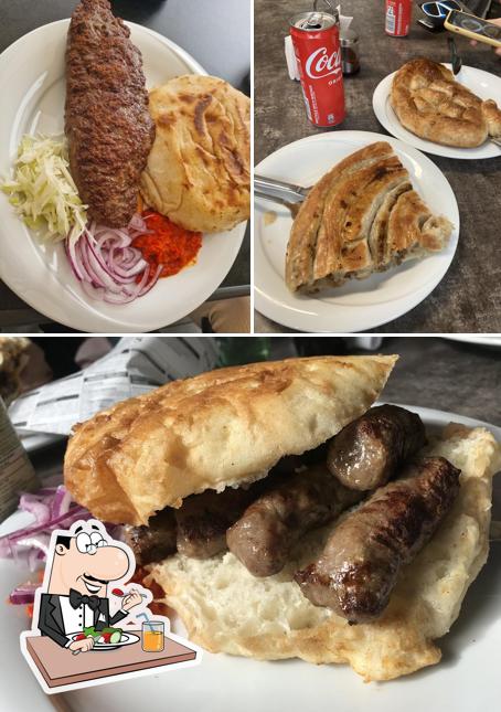 Essen im Balkan Grillhaus