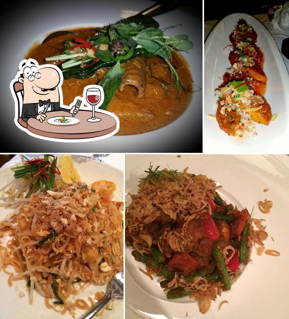 Блюда в "Galangal Thai Cuisine"