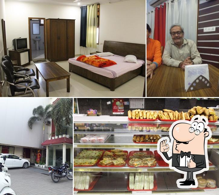 Sarvpriya Hotel, Banquets and Restaurant