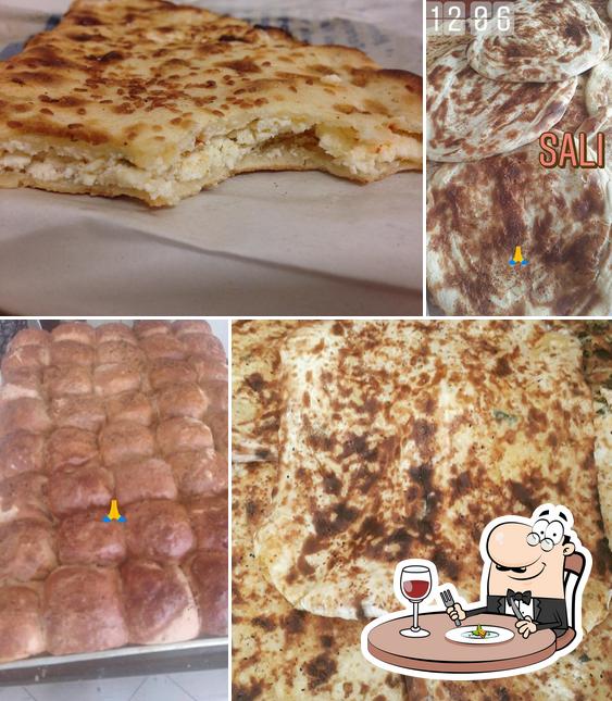 Food at Bizim Yalvaç Yöresel Unlu Mamülleri