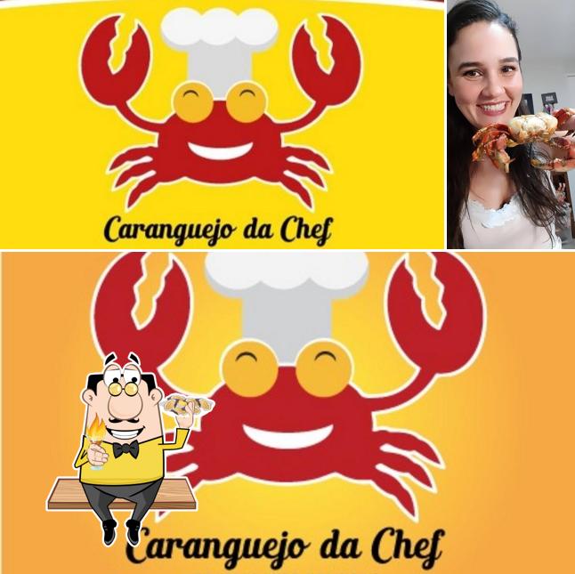 Escolha diferentes pratos de frutos do mar disponíveis no caranguejo da chef