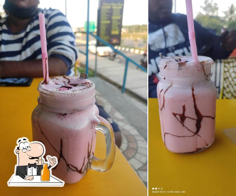 Enjoy a drink at Chennai Super Kafe