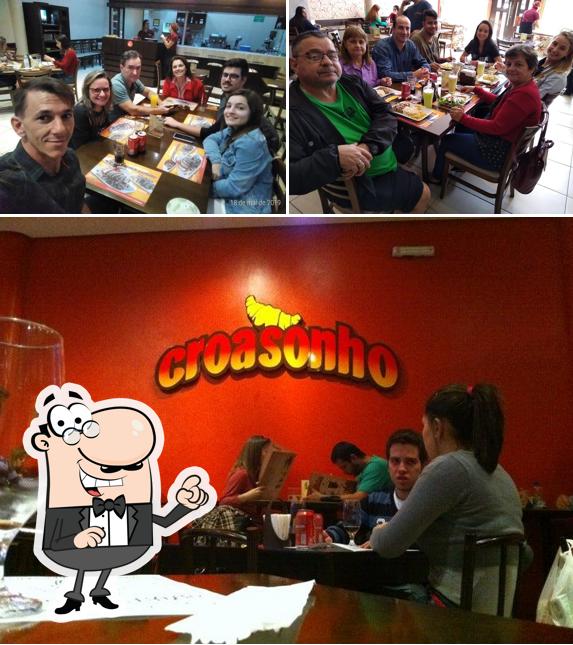 Veja imagens do interior do Croasonho