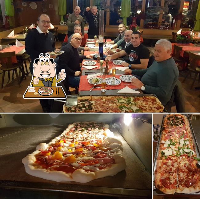 Scegli una pizza a La Taverna Roos