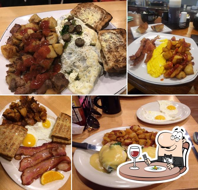 Food at Eggs Up Grill