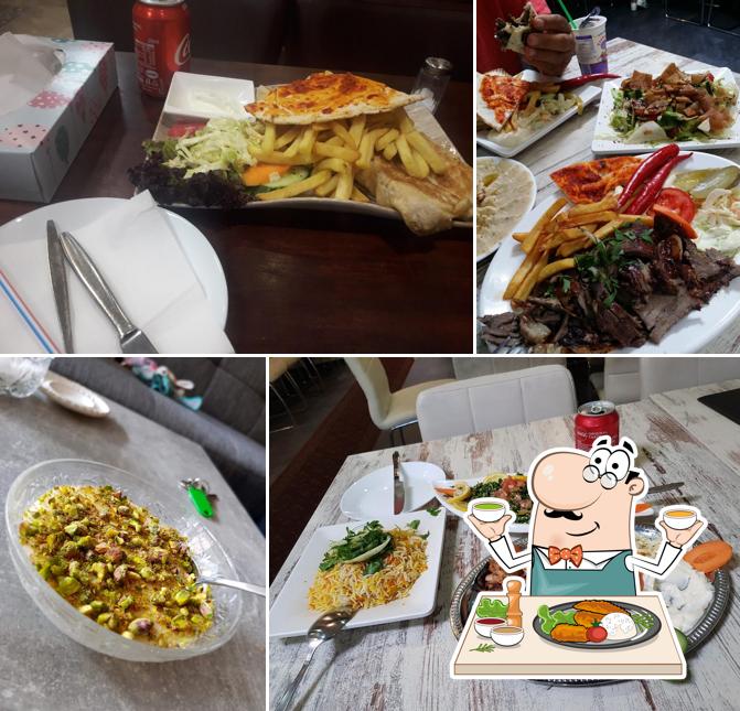Еда в "مطعم غراند داماس-Damas Grand Zaandam"