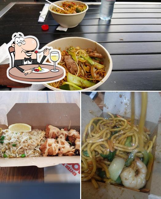 Meals at Noodle Box Port Melbourne