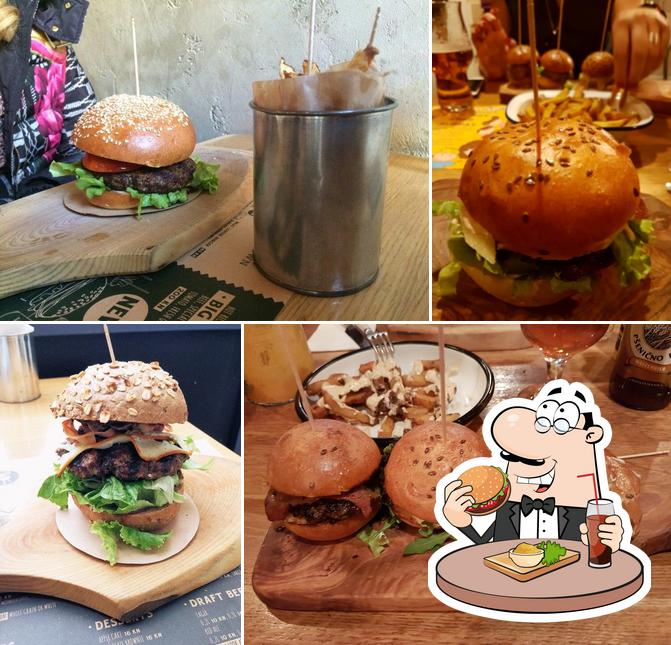 Submarine Burger Frankopanska
