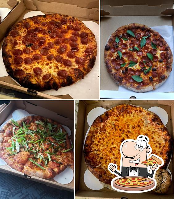 Get pizza at Pizza Bones RVA / FriendBar