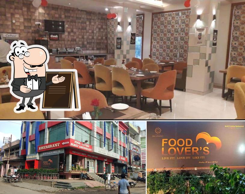 Among various things one can find exterior and interior at Food Lover