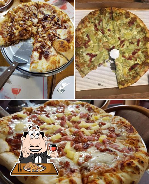 Epic Pizza in Commerce Charter Township Restaurant menu and reviews