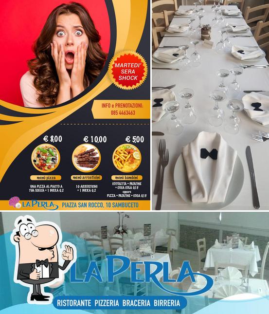 Взгляните на изображение ресторана "La Perla Restaurant"
