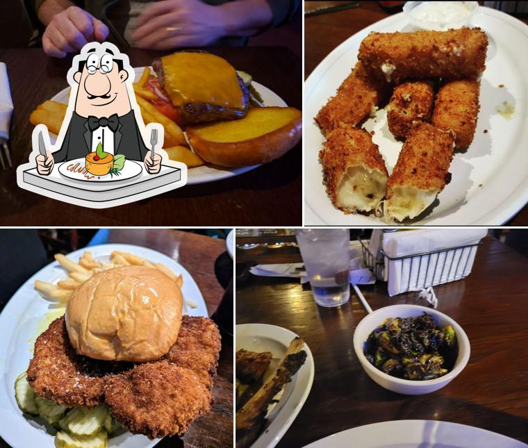 Fritz's Pour House Bar in Joliet Restaurant menu and reviews