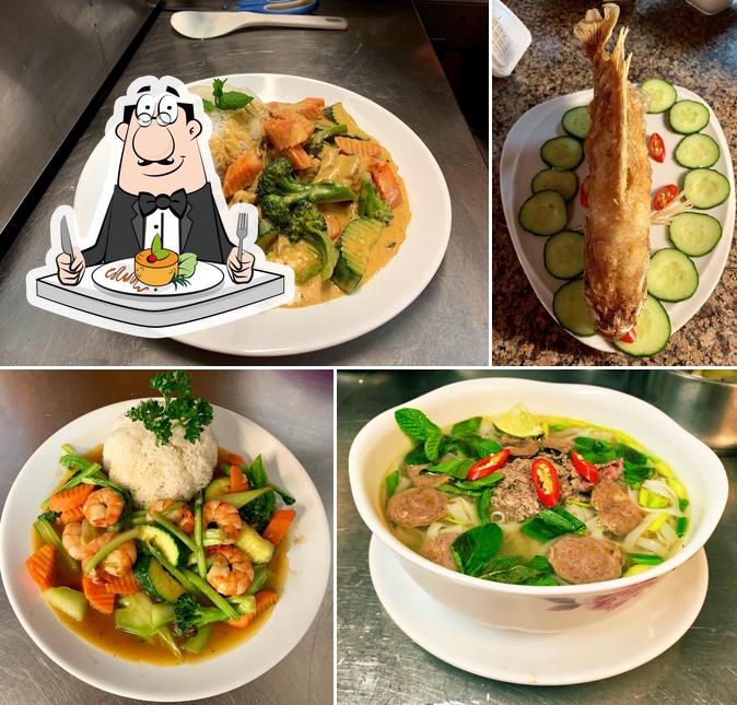 Bamboo Vietnam Food