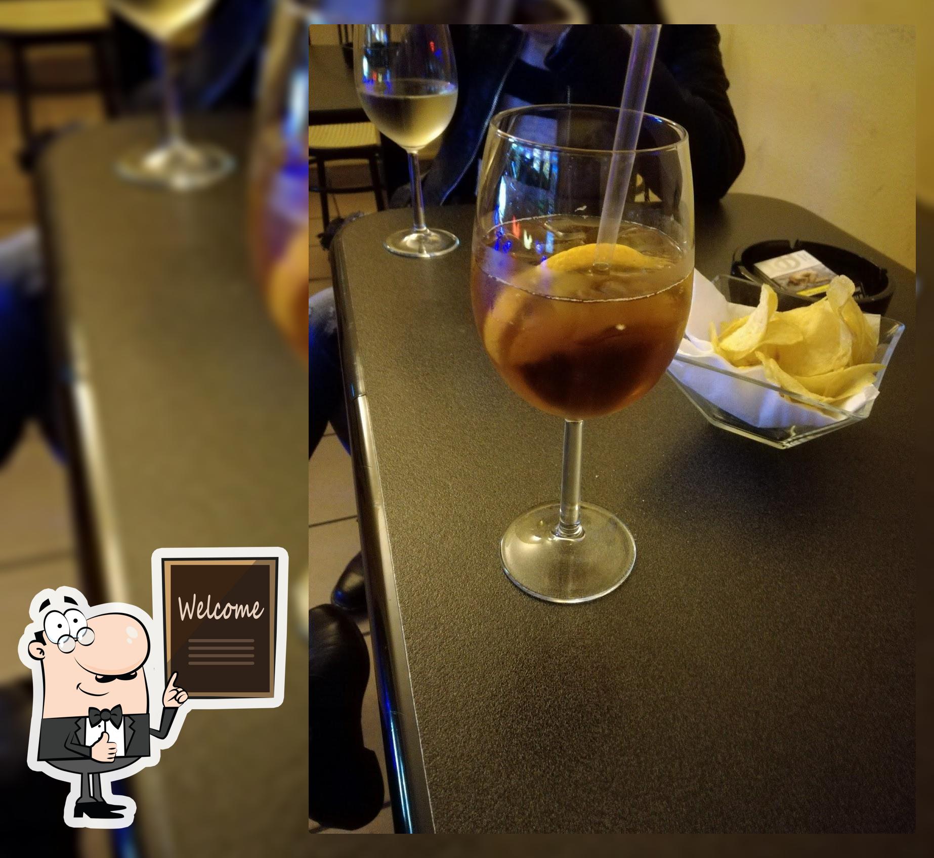 Bar 900