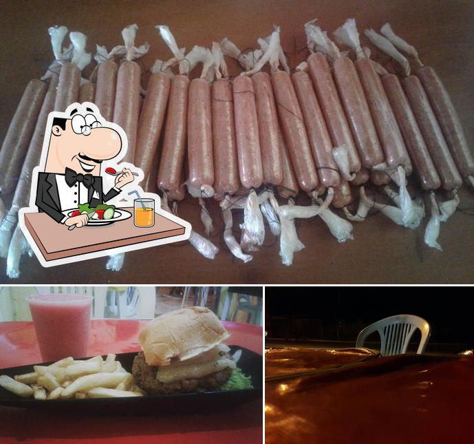 Dê uma olhada a ilustração apresentando comida e interior no Hot Dog do Samuray