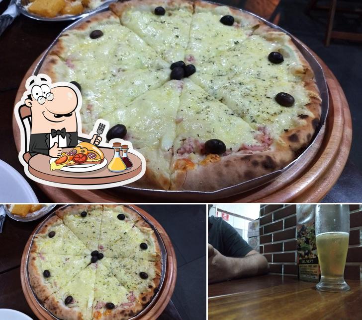 Experimente pizza no Dona maria pizzaria bar e gastronomia