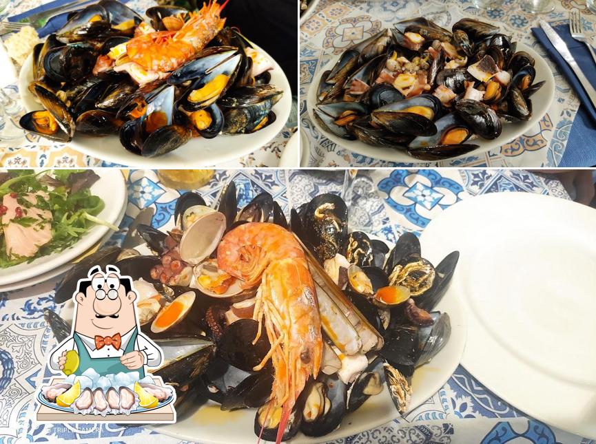 Ordina la cucina di mare a Ristorante Da Corrado 1957 ️ Via Foria