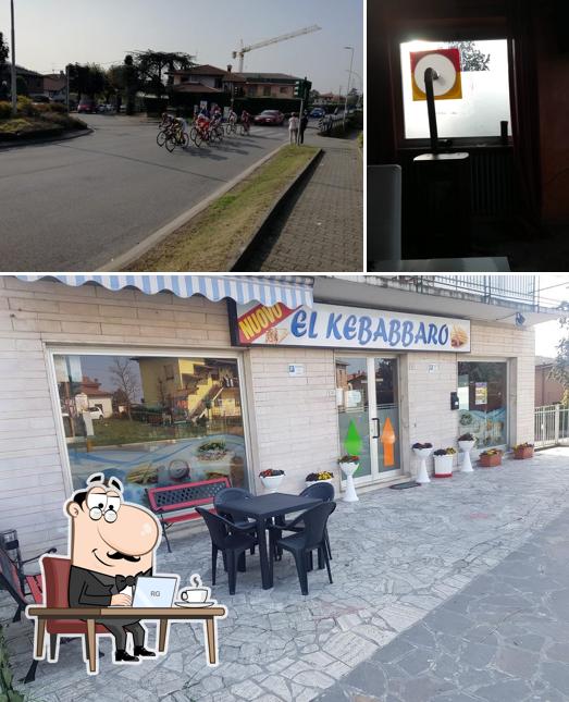 La immagine della interni e esterno di EL Kebabbaro