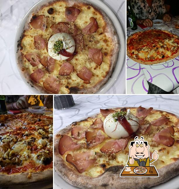 Prenez différents types de pizzas