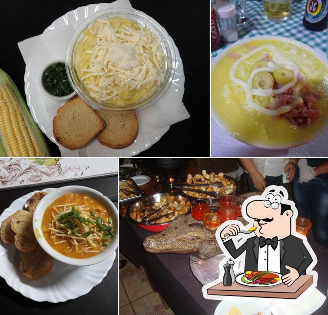 Comida em Restaurante Espiga de Ouro