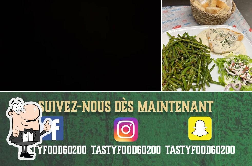 Regarder la photo de Tasty Food