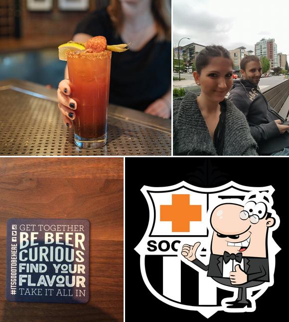 Regarder l'image de Browns Socialhouse Lower Lonsdale