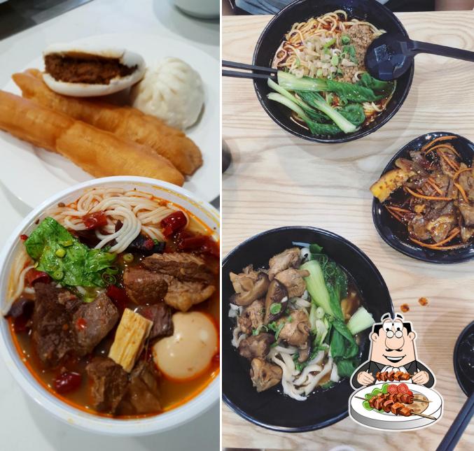 Chinese Food Hub in Clayton Restaurant menu and reviews