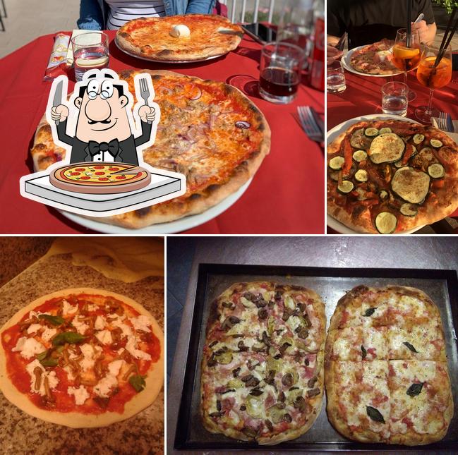Get pizza at Bar Pizzeria Sole E Luna Sas Di Pernagallo Anna.m