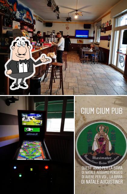 Gli interni di Cium Cium Pub