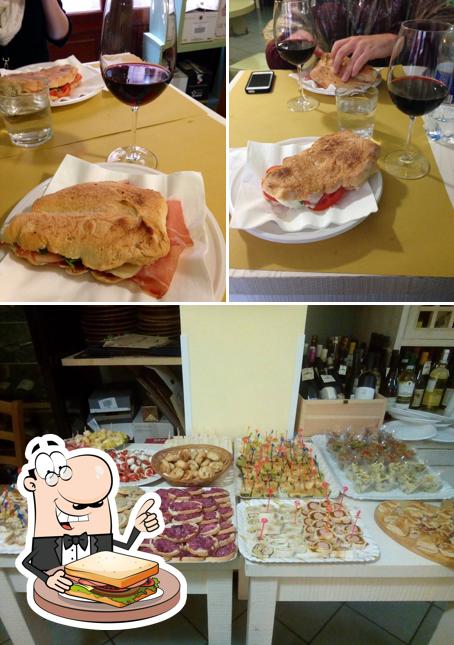 Fatti un panino a Big Bar Di Burattino Ubaldini Siro