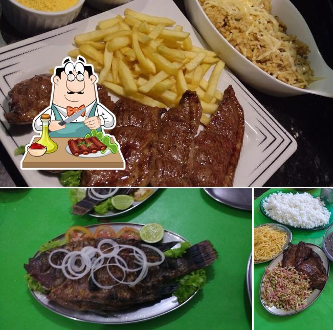 Peça refeições de carne no Restaurante e Pousada Comida Caseira