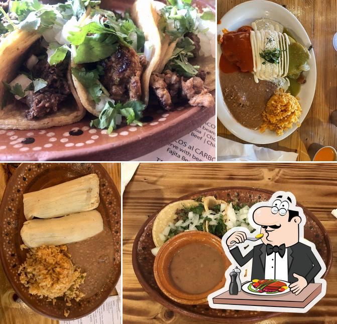 Meals at Casa Jacaranda - Cocina Mexicana Mansfield TX