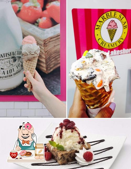 Marble Slab Creamery offre une sélection de desserts